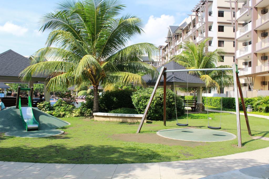 At Arista Place Residences